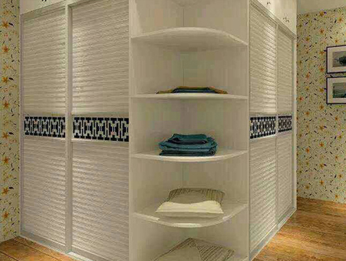 東莞整體衣柜的護(hù)理保養(yǎng)怎么做？