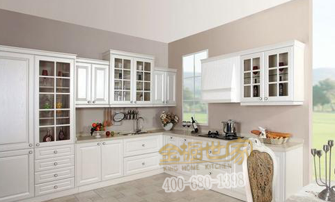 白色櫥柜如何保養(yǎng)打理。不在擔(dān)心變黃