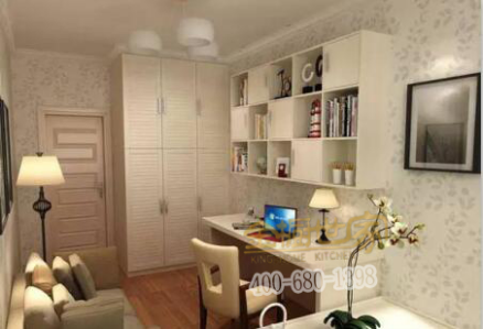 看看下面的衣柜定制。不再讓你的衣柜覺得“小”