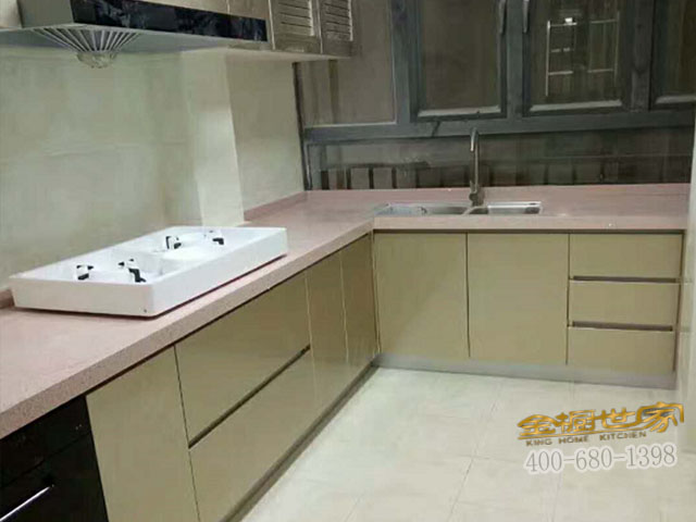 看完他家的整體櫥柜，我后悔了自己裝早了！