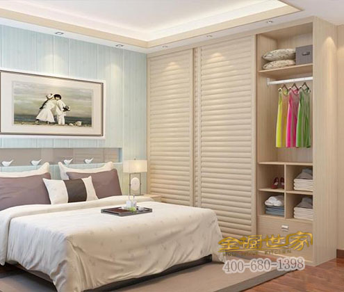 全屋定制裝修，廚房裝修很漂亮！亮點(diǎn)是陽臺定制了一個很實(shí)用的柜子！